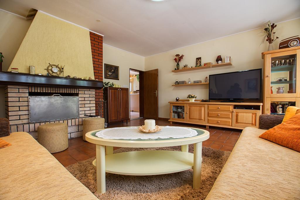 Holiday Villa Anna Primorski Dolac Екстер'єр фото